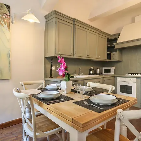 Pontevecchio Stylish Apartment In Florence Exterior photo